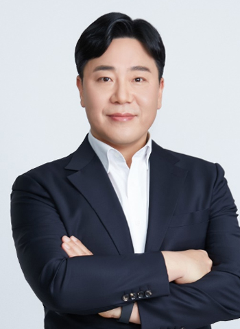이인우
