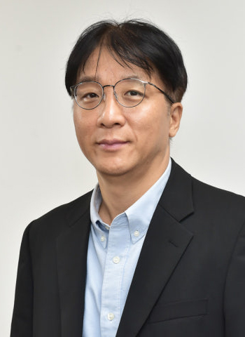최윤식